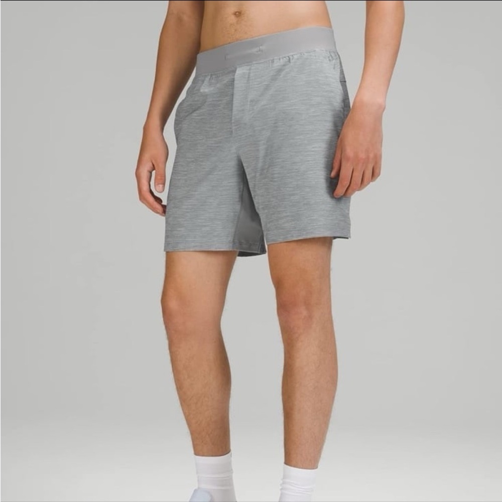 Lululemon T.H.E. Short  *Liner - Heather Allover Sea Salt Light Cast Print- L